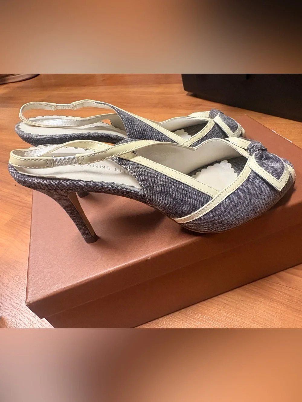 Ann Taylor Factory Gray and Cream Slingback Peep-Toe Heels 6.5